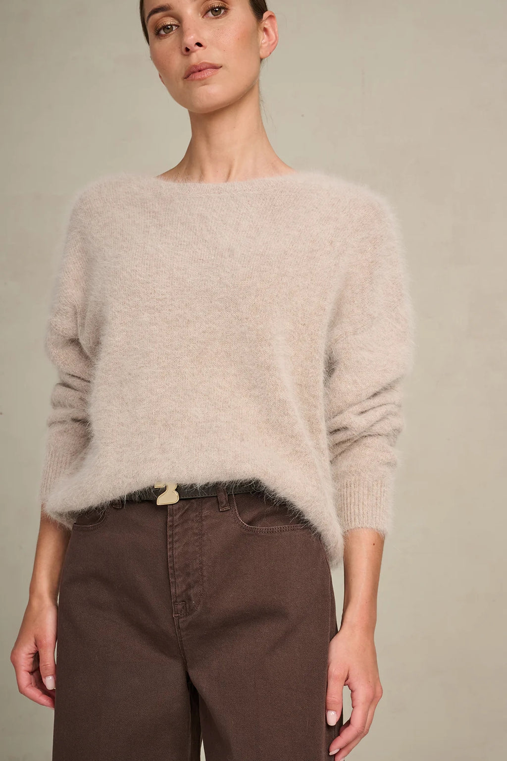 Pulls beige March23