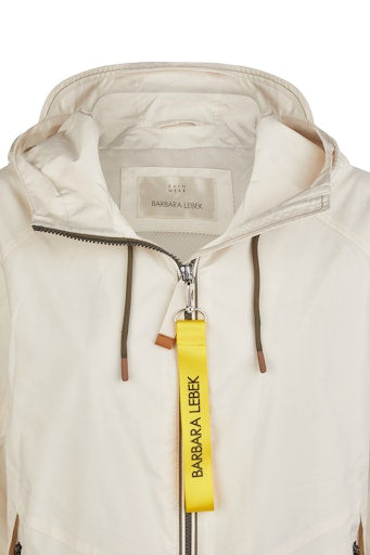 Jassen beige Barbara Lebek