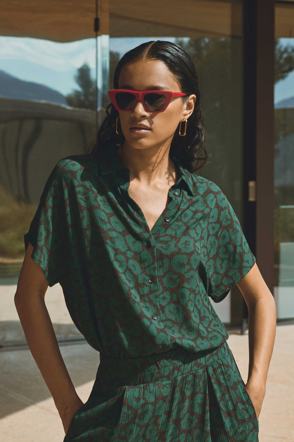 Blouses korte mouw groen by-bar