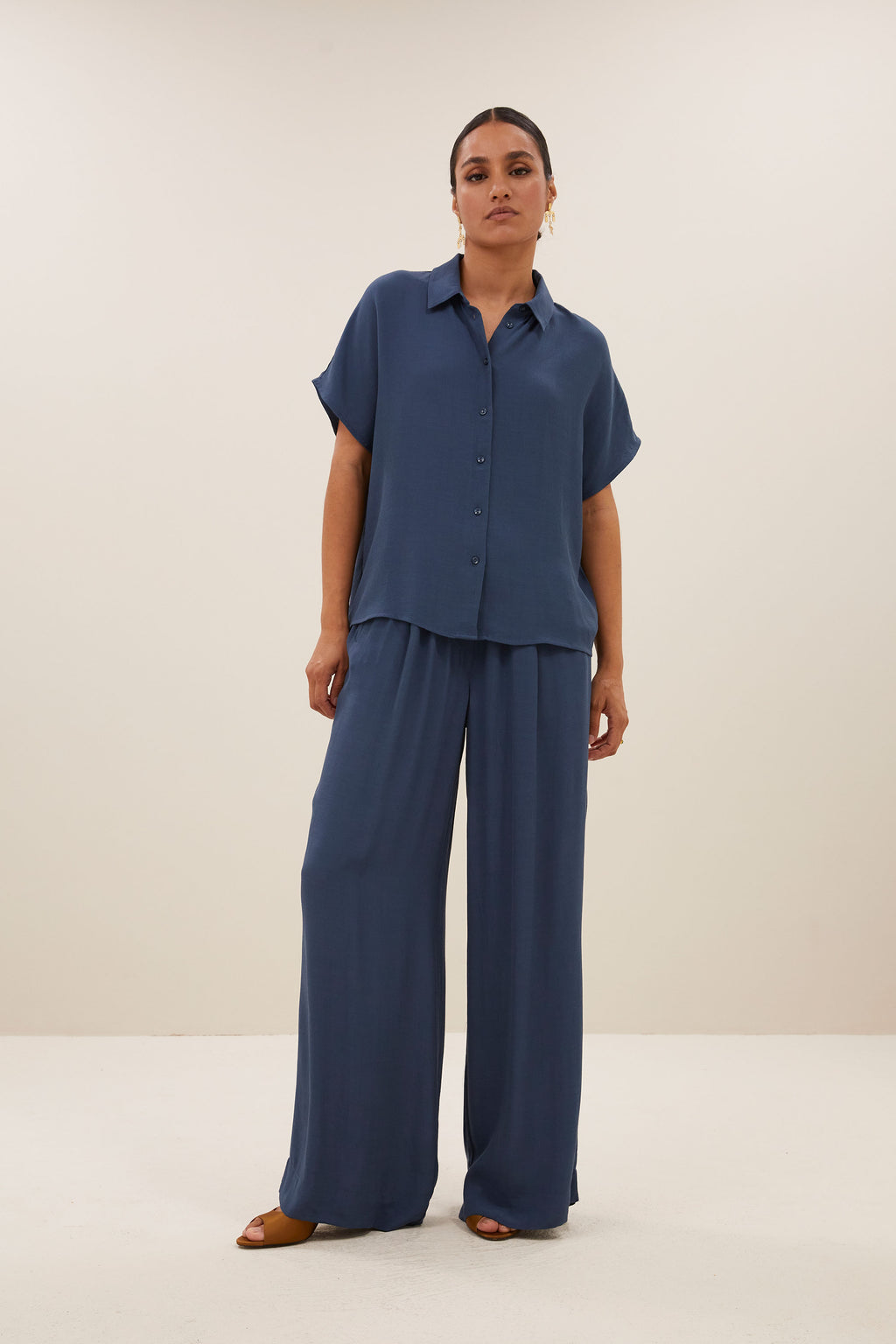 Blouses korte mouw blauw by-bar