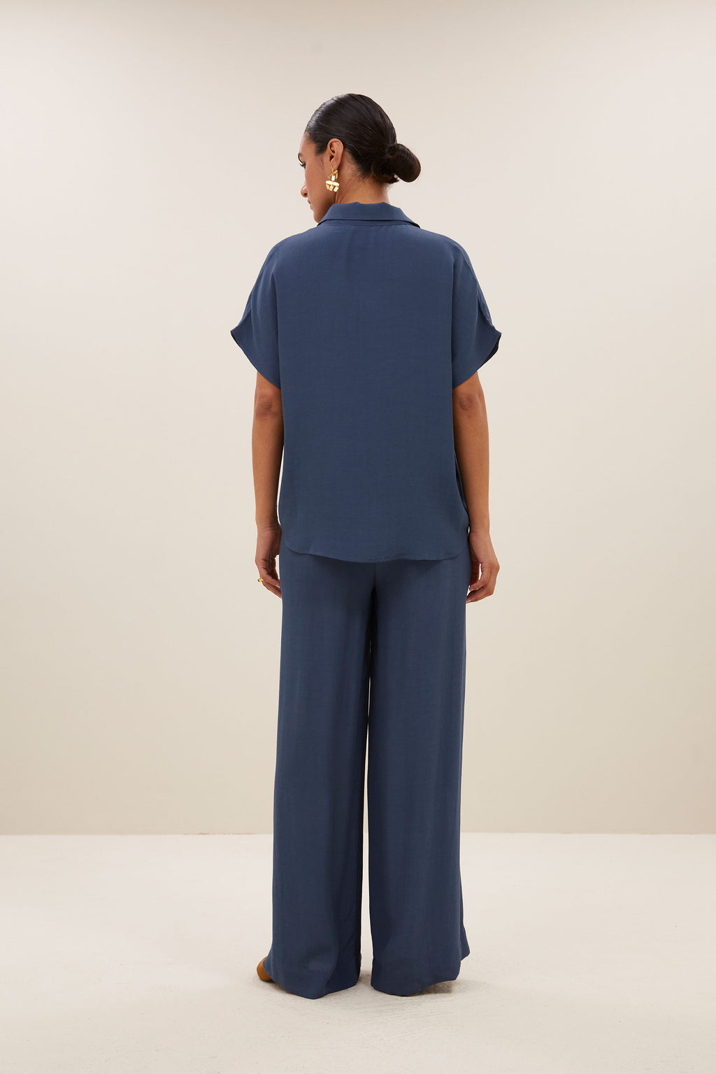 Blouses korte mouw blauw by-bar