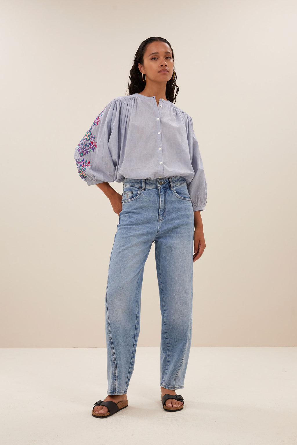 Blouses lange mouw grijs by-bar