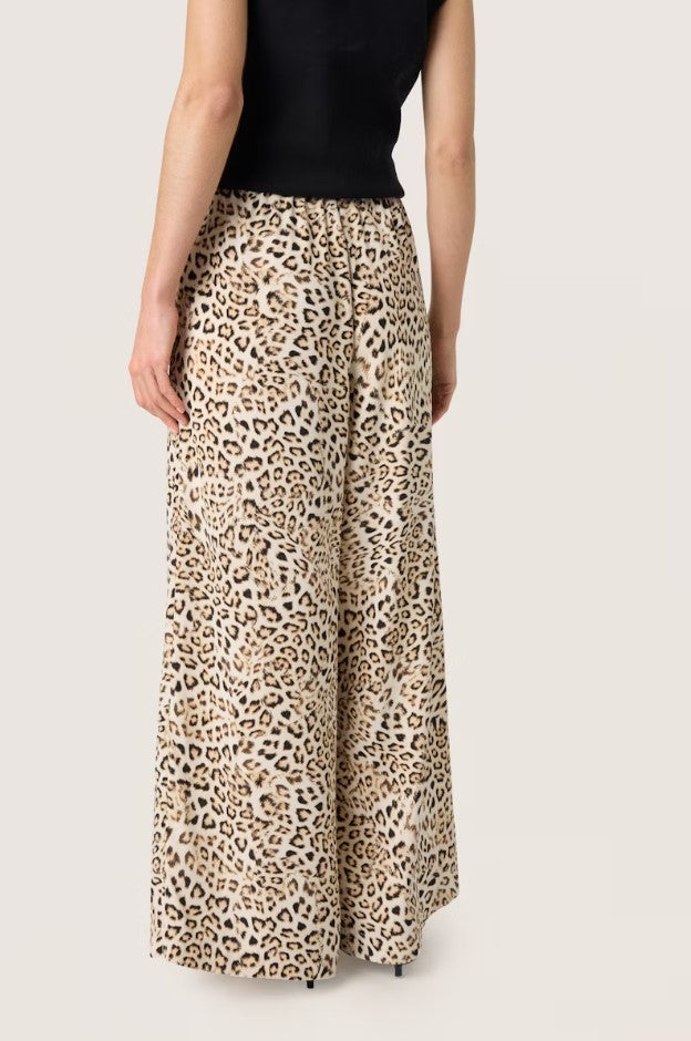 Broeken beige Soaked In Luxury