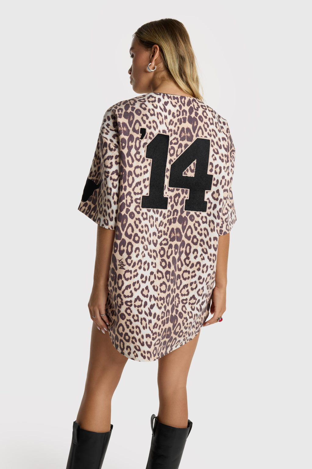 Jurken korte mouw bruin ALIX The Label