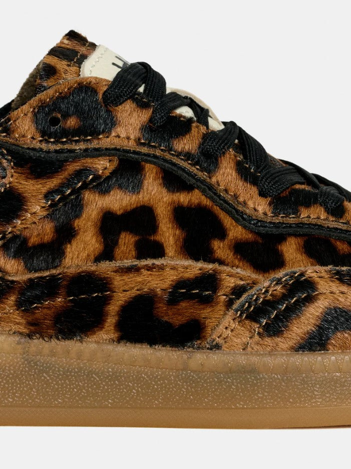 Sneakers bruin HOFF