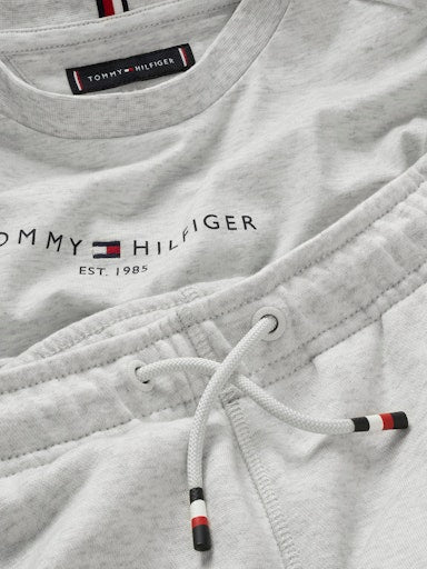 Twinsets  Tommy Hilfiger