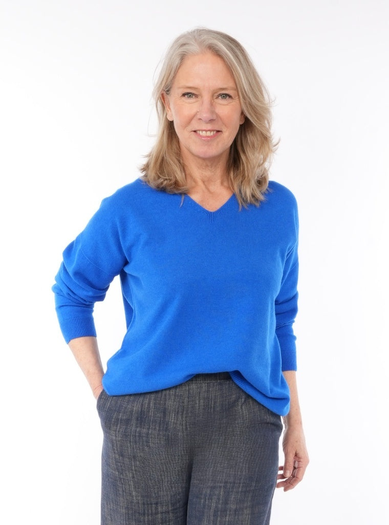 Pulls blauw BLACK ROSE