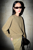 Pulls bruin Collectors Club