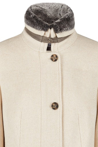 Jassen beige Barbara Lebek