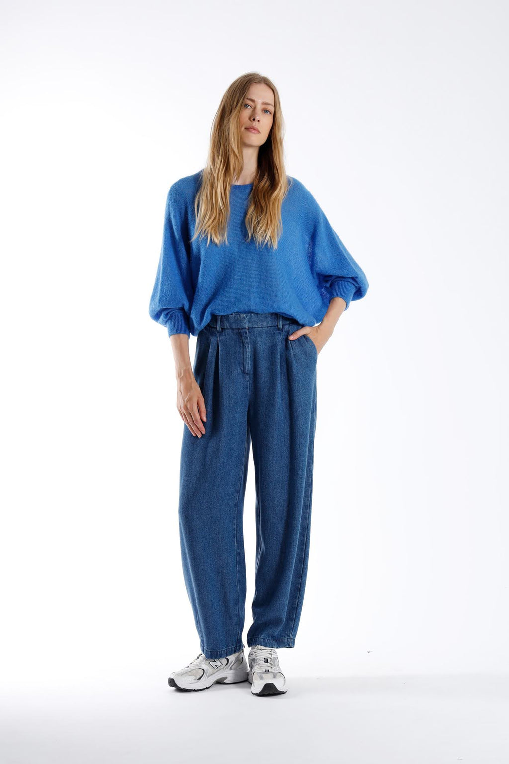 Pulls blauw Julia June
