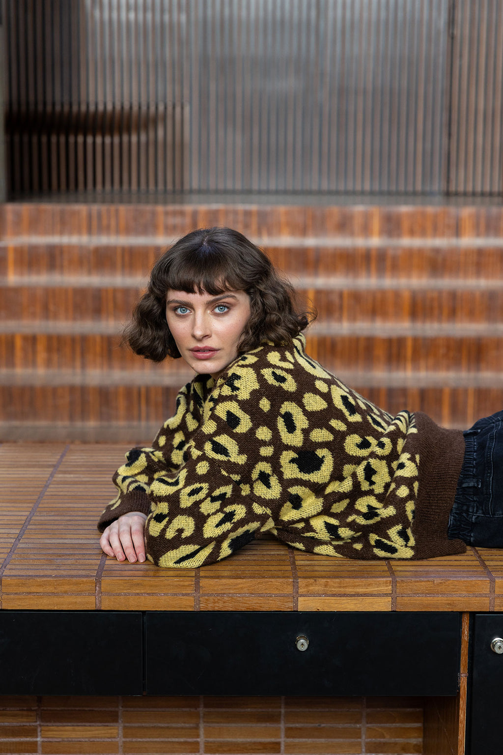 Sweaters bruin Four Roses