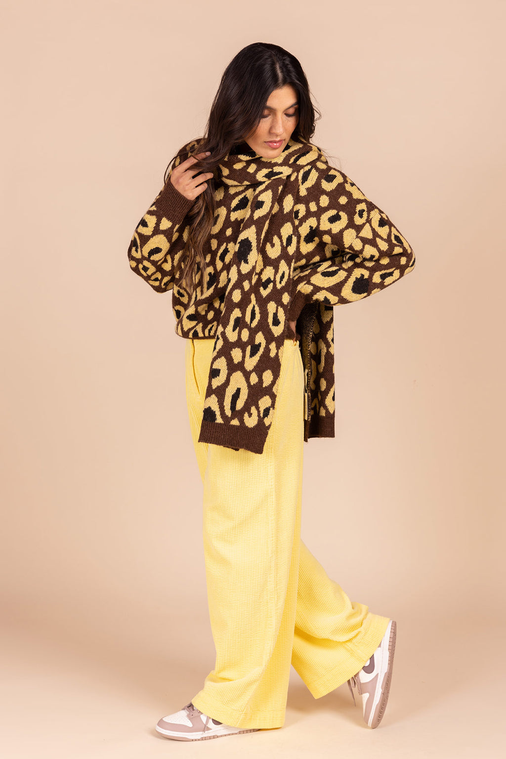 Sweaters bruin Four Roses