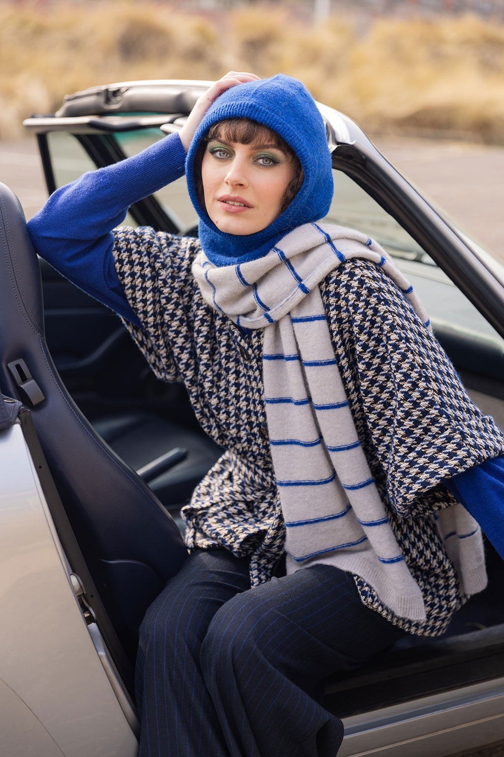 Sjaals grijs Four Roses