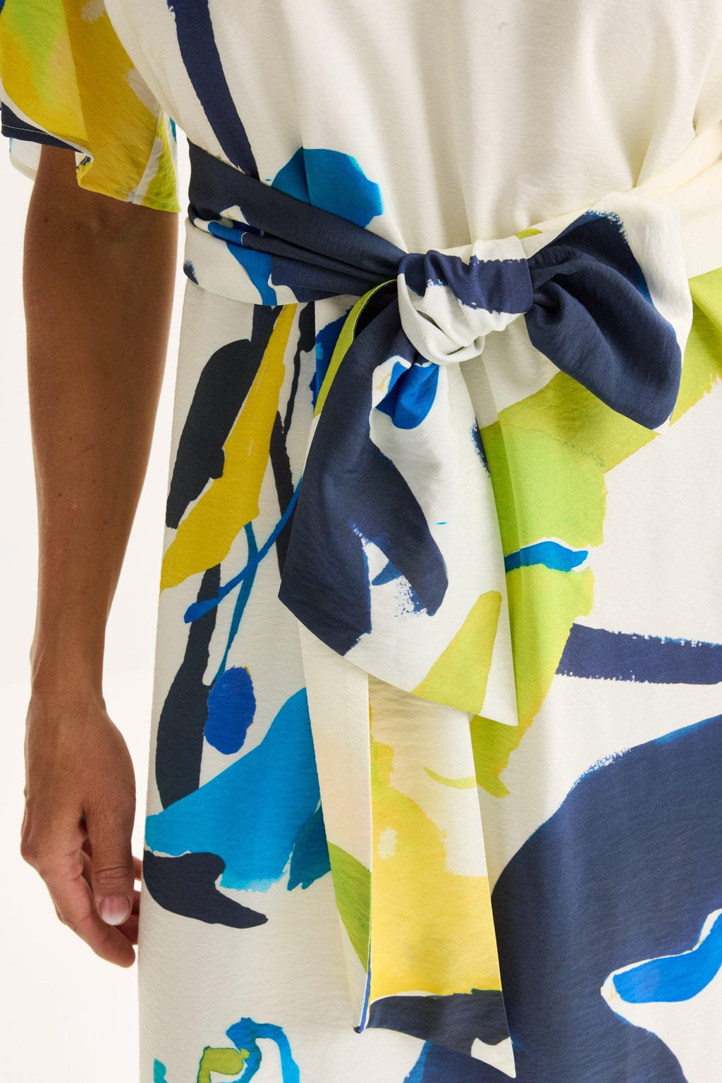 Jurken korte mouw wit Mayerline