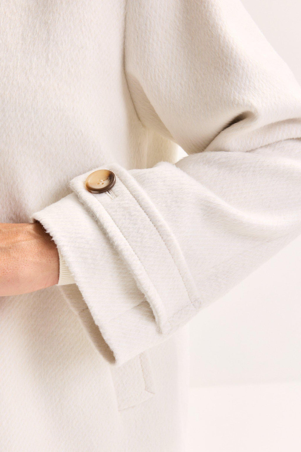 Mantels wit Mayerline