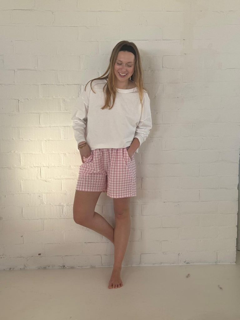 Shorten roze BLACK ROSE