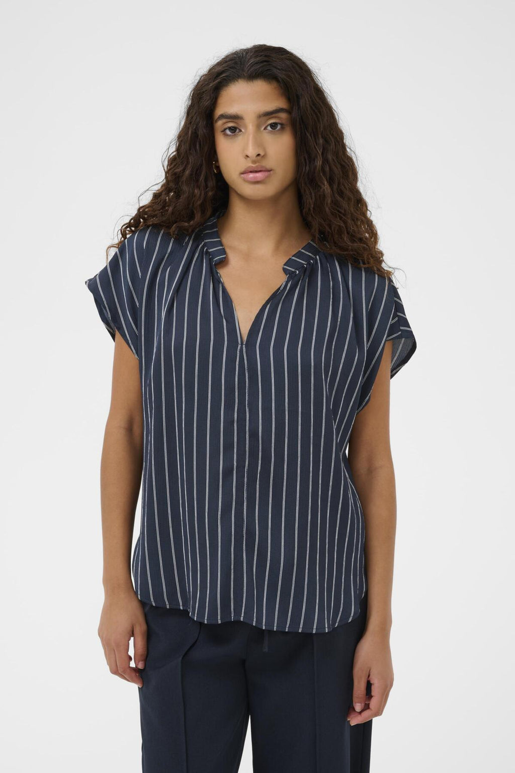 Blouses korte mouw navy Soaked In Luxury