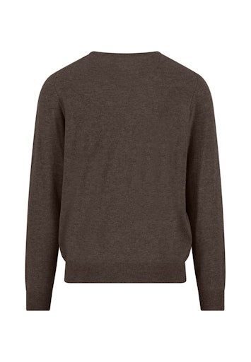 Pulls bruin Fynch-Hatton