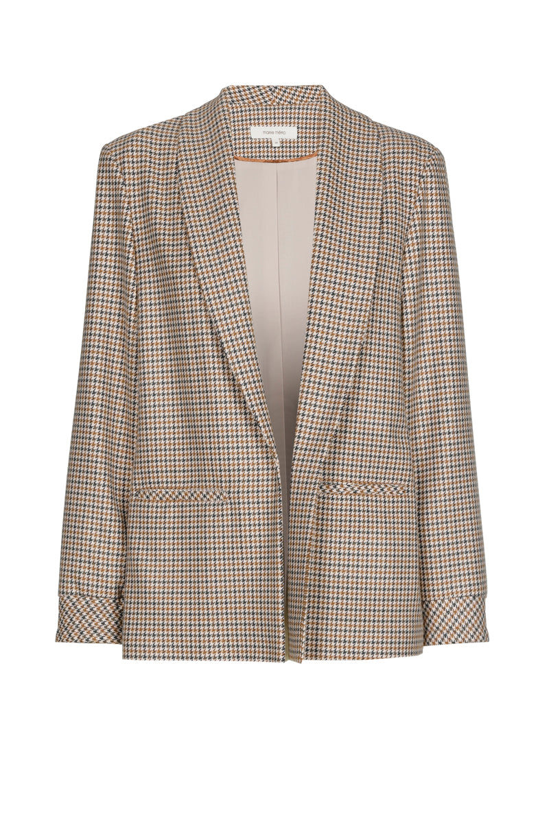 Blazers bruin Marie Méro