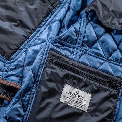 Mantels blauw Milestone