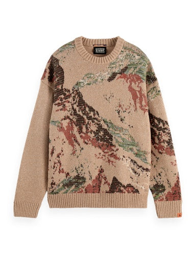 Pulls bruin Scotch & Soda