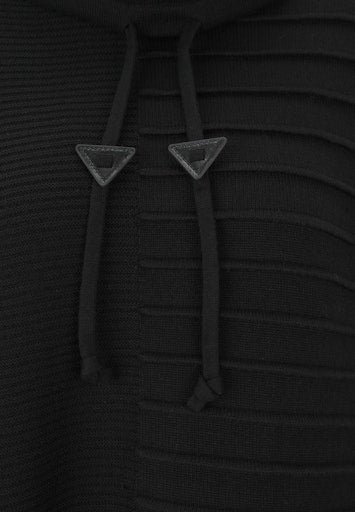 Pulls zwart Doris Streich