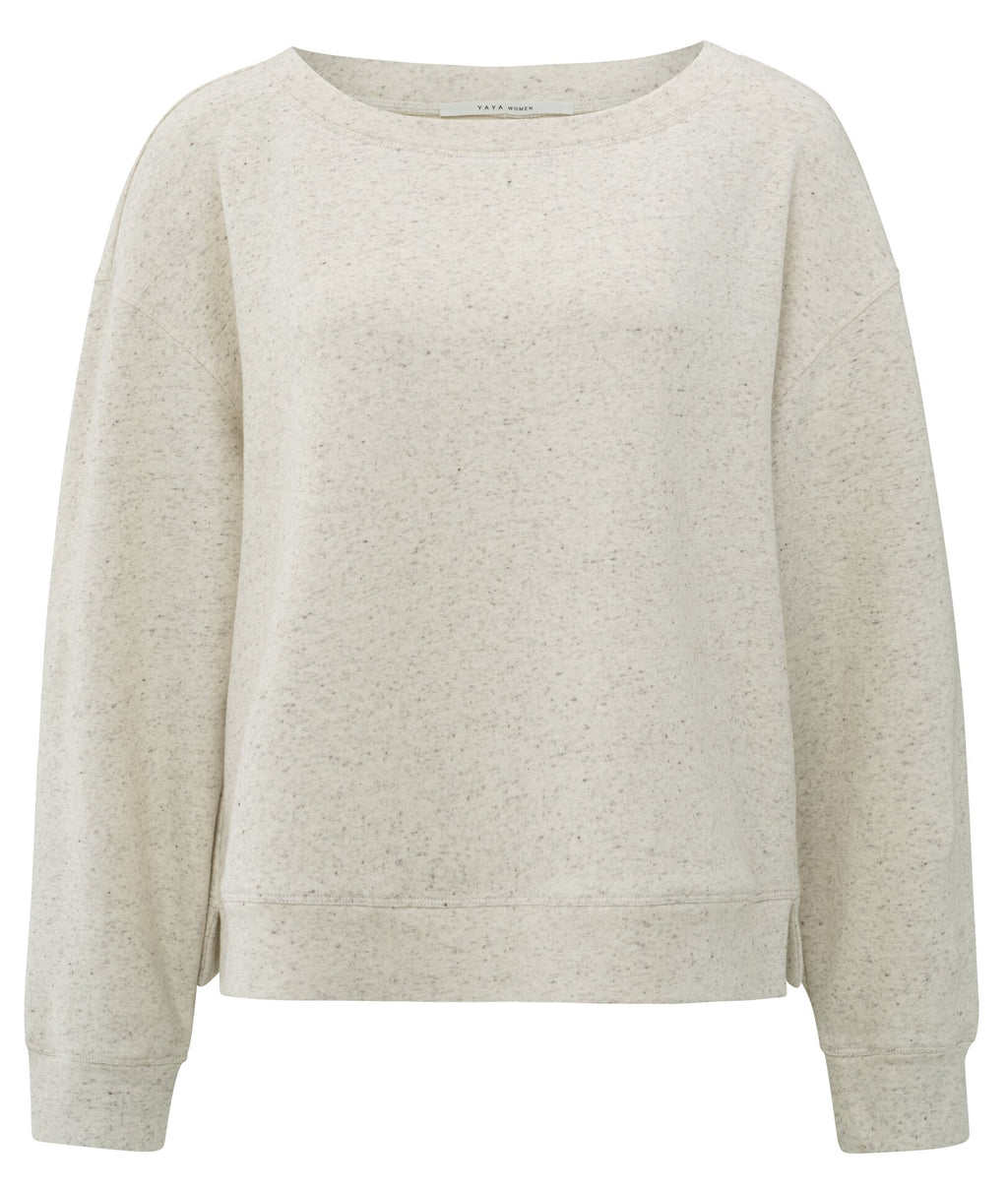 Sweaters wit YAYA