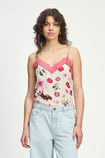Tops wit POM Amsterdam