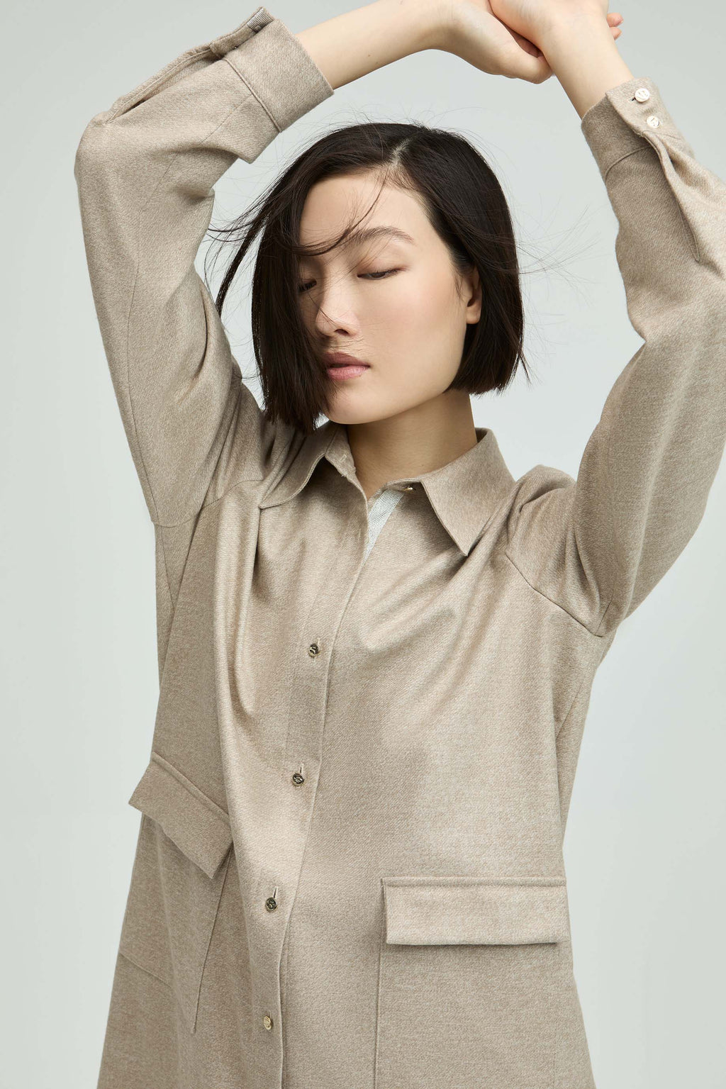 Jurken lange mouw beige Xandres