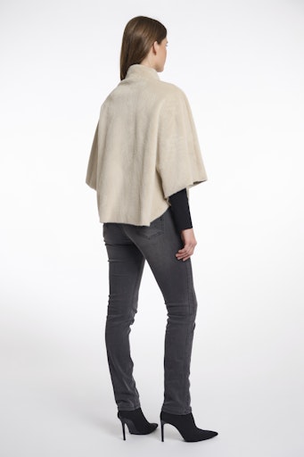 Poncho's beige Rino&Pelle