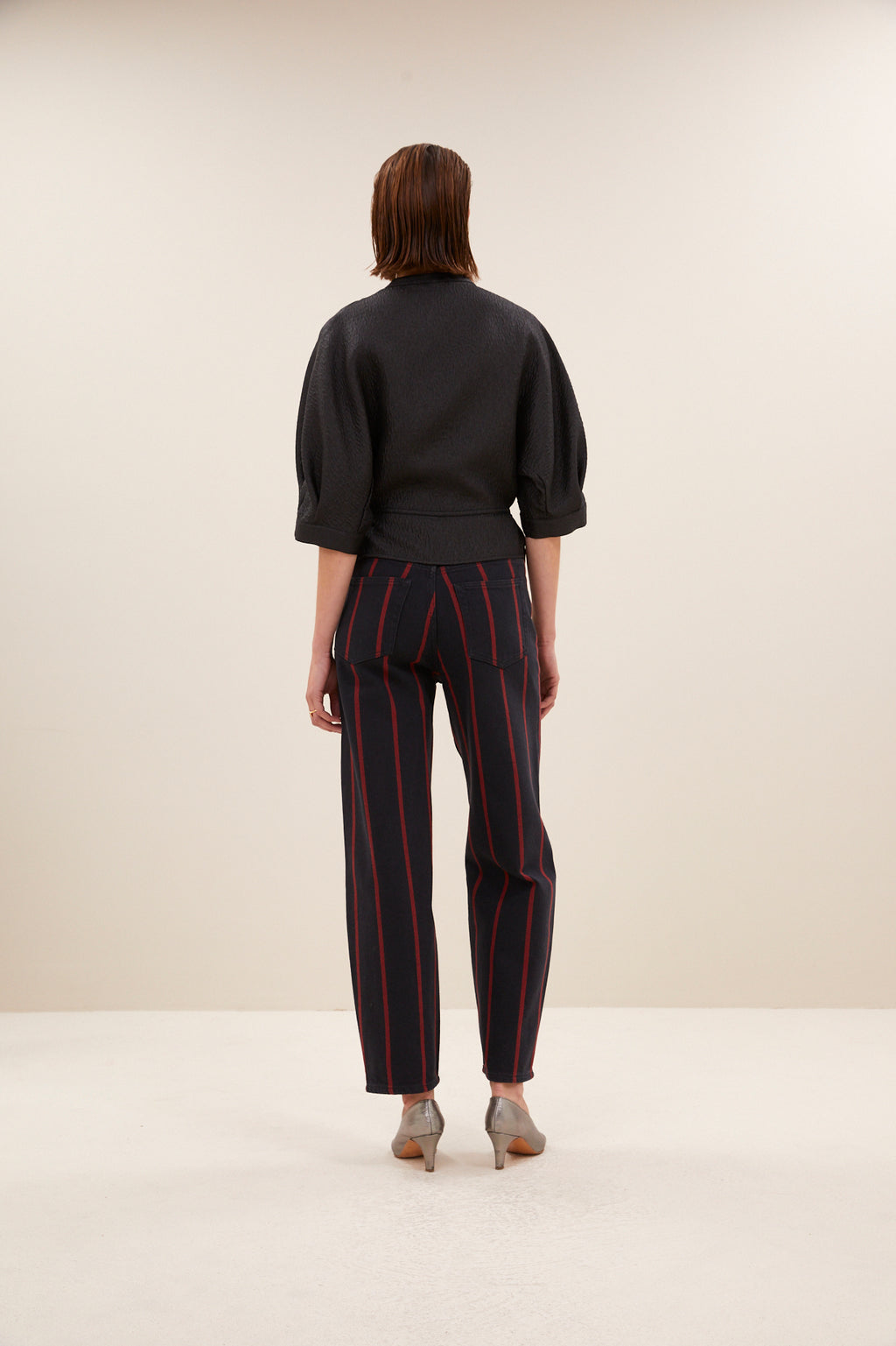 Blouses korte mouw zwart by-bar