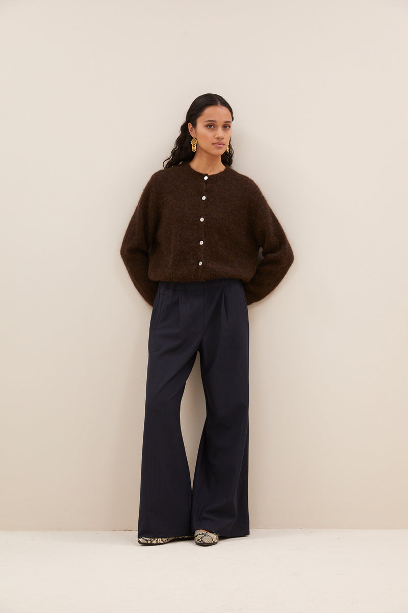 Cardigans bruin by-bar