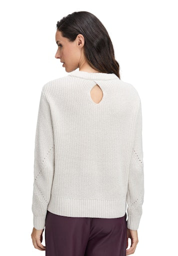 Pulls wit Betty & Co