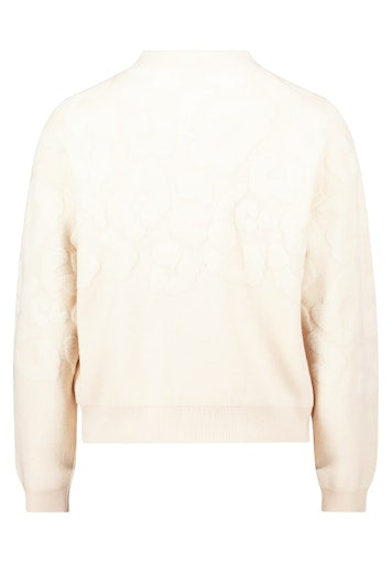 Pulls wit Betty & Co