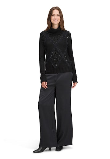 Pulls zwart Betty & Co
