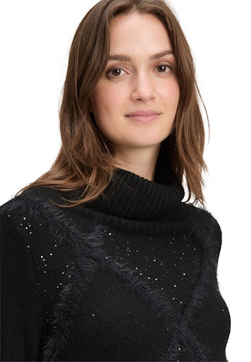 Pulls zwart Betty & Co