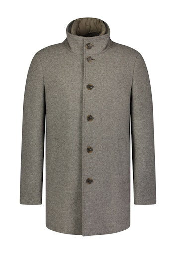 Mantels bruin Roy Robson