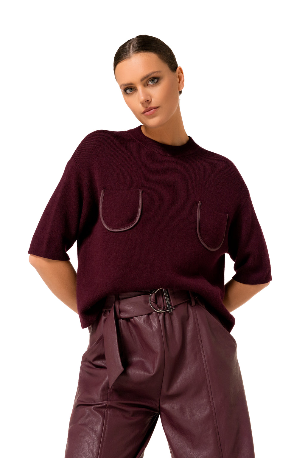 Pulls rood Caroline Biss