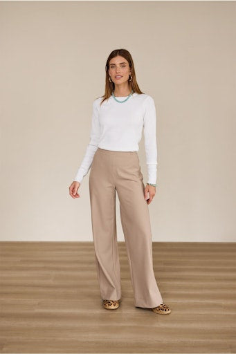 Pulls beige Studio Anneloes
