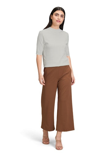 Pulls wit Betty Barclay