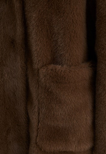 Mantels bruin Milestone