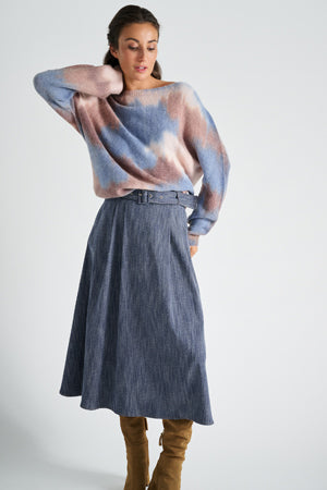 Pulls bruin Marie Méro