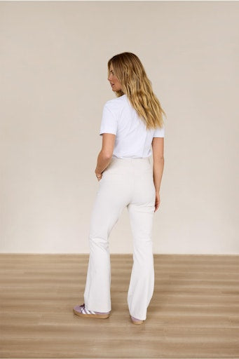 Broeken beige Studio Anneloes