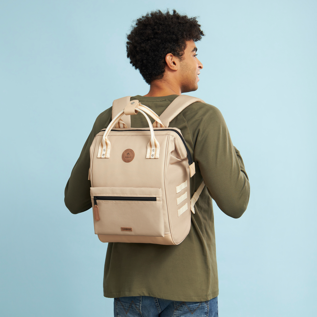 Tassen/Rugzakken beige Cabaïa