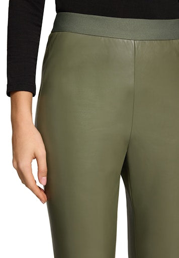 Broeken groen Betty & Co