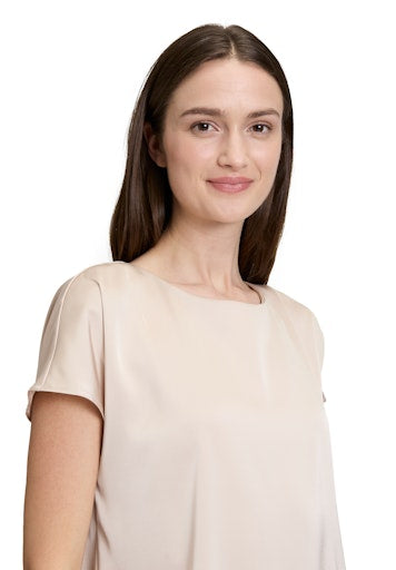 Blouses korte mouw beige Betty & Co