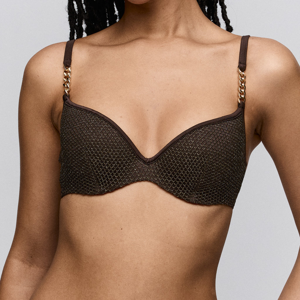 Bikini's bruin SARDA