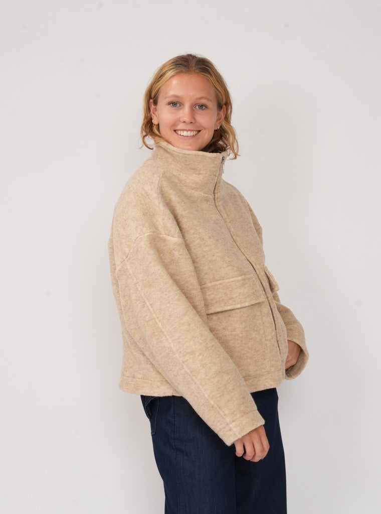 Jassen beige BLACK ROSE