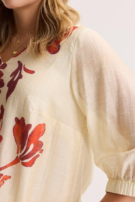 Blouses lange mouw beige Mayerline