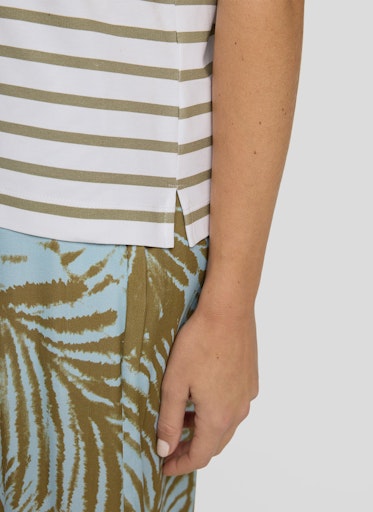 T-shirts korte mouw groen Rabe